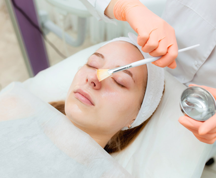 woman-receiving-a-chemical-peel-at-a-spa