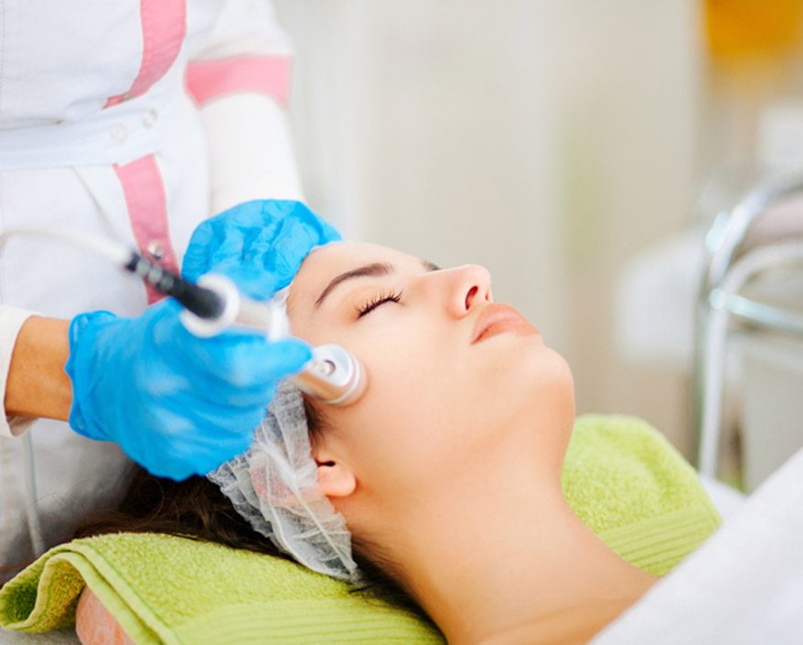 woman-receiving-microdermabrasion-treatment-at-the-best-medical-spa-in-las-vegas
